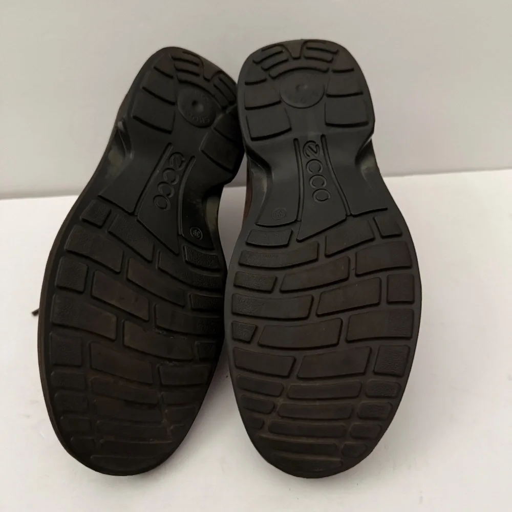 NWOB Ecco Turn Goretex‎ Chukka Ankle Boots Size 5 Brown Oil Nubuck